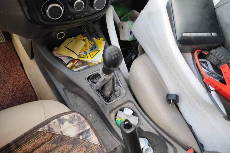 Used Wuling Rongguang V 2016 1.5L Standard Version