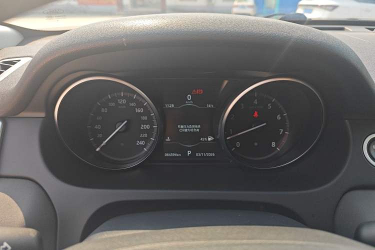 Used Land Rover Discovery Sport 2019 240 PS SE Version China VI Standard
