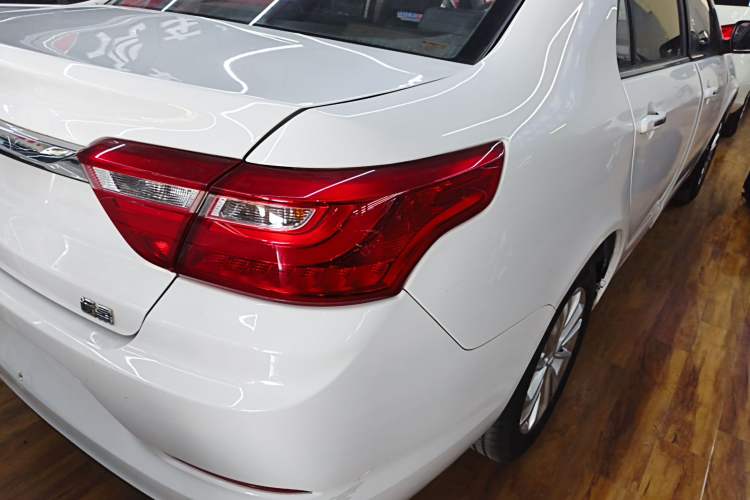 Used Geely Auto Vision 2020 Revised Version 1.5L CVT Asian Games Edition
