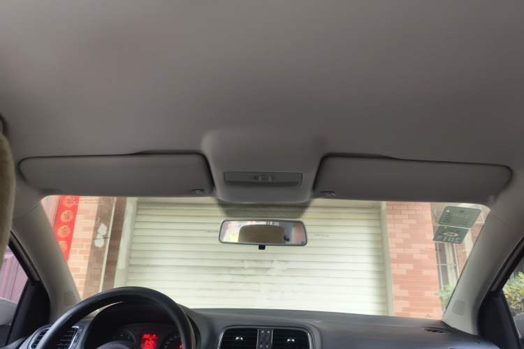 Used Volkswagen Polo 2013 1.6L Automatic Comfort Edition Headliner