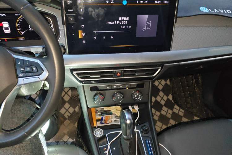 Used Volkswagen Lavida 2024 1.5L Automatic 5 Million Edition
