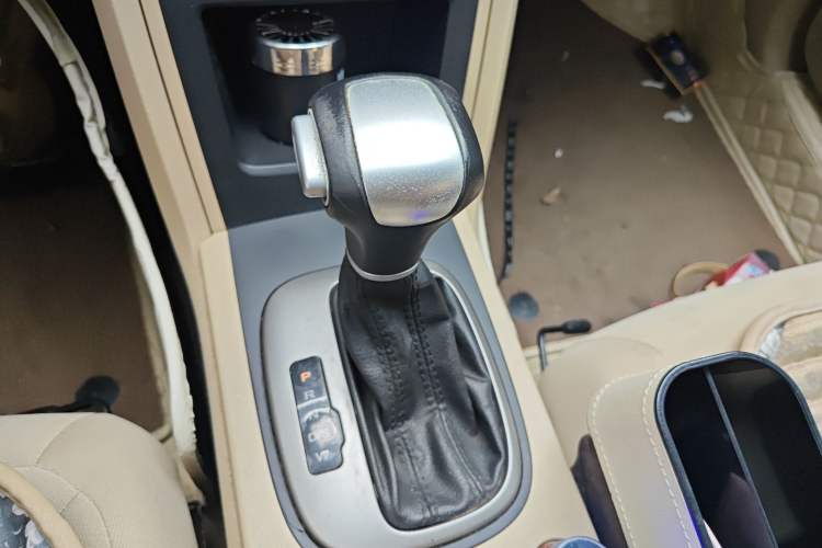 Used Roewe 350 2014 1.5L Automatic Xunda Edition