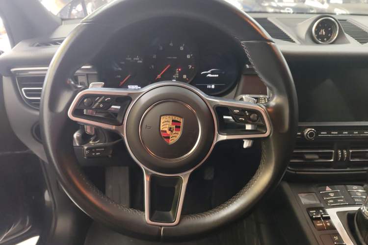 Used Porsche Macan 2021 Macan 2.0T
