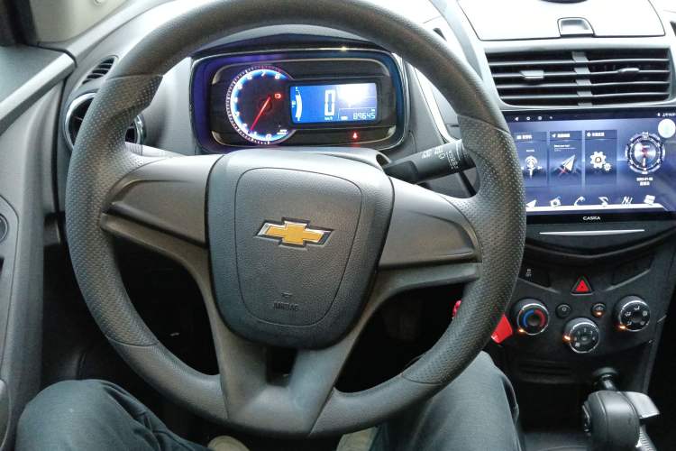 Used Chevrolet Trax 2016 1.4T Automatic Two-Wheel Drive Comfort Version with Sunroof
