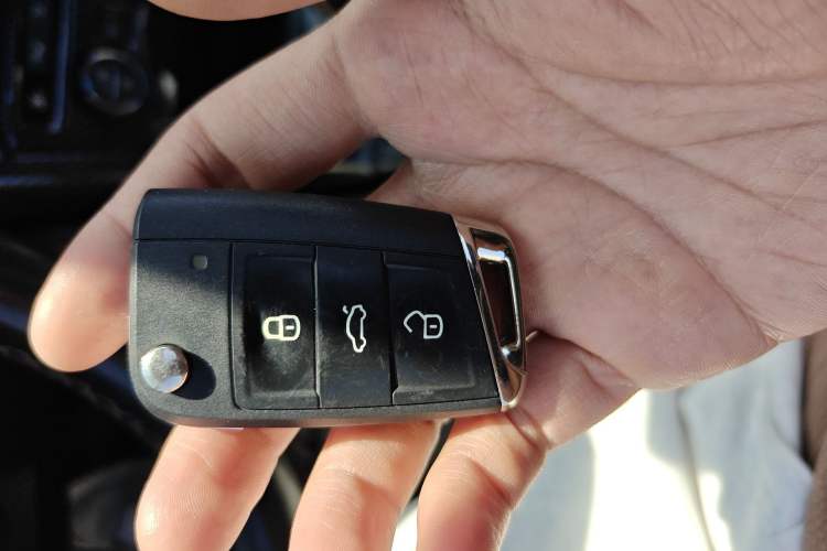 Used Volkswagen Tiguan L 2018 330TSI Automatic Two-Wheel Drive Luxury Edition
