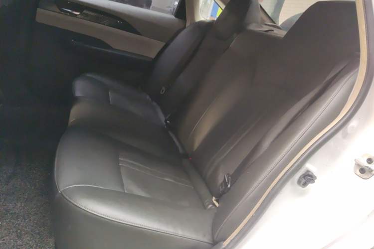 Used Dongfeng Aeolus E70 2021 Revised Version 3 500 Ultra-Comfort Edition
