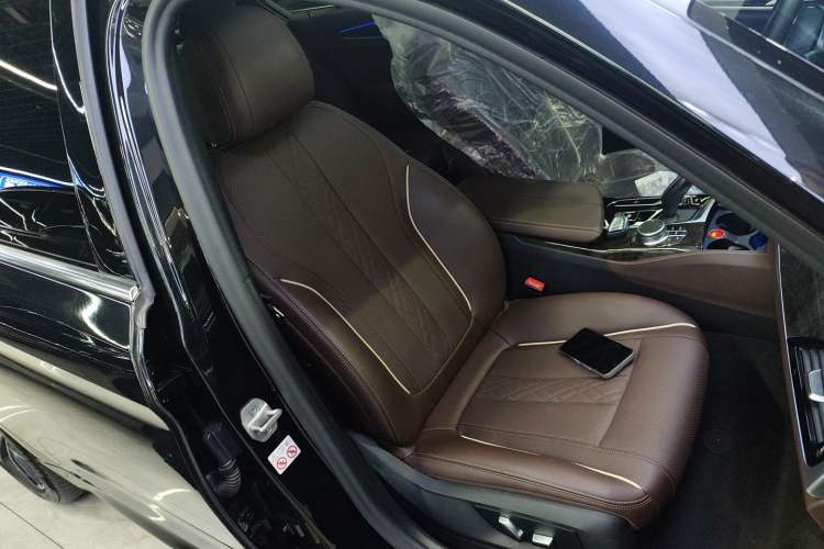 Used BMW 5 Series 2021 525Li M Sport Package
