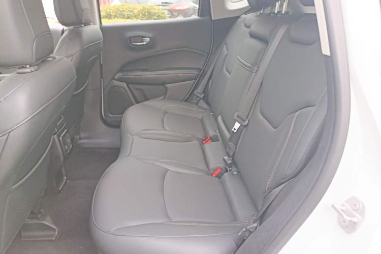 Used Jeep Compass 2019 200T Automatic Family Edition - Connected Large Screen Version