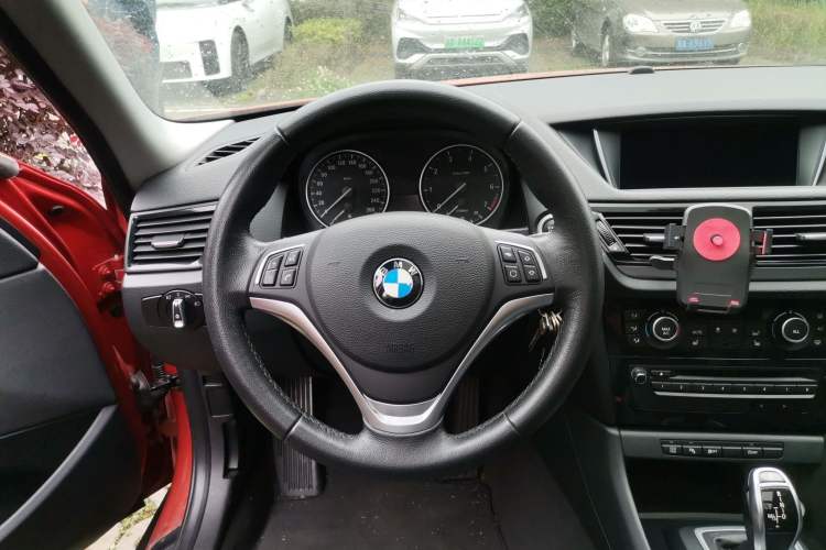 Used BMW X1 2015 sDrive18i Leading Edition Steering Wheel
