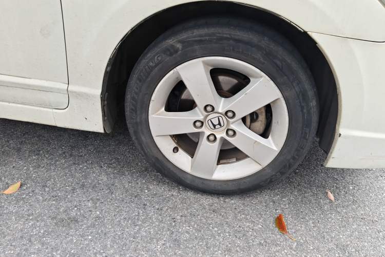 Used CIIMO 2012 1.8L Automatic
