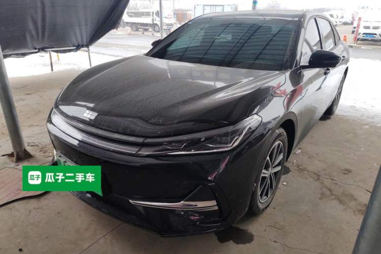 Used Geely Galaxy A7 2025 Model EM-i 70km Luxury Edition