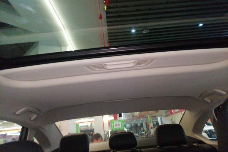 Used Volkswagen Lavida 2021 1.5L Automatic Comfort Edition Headliner