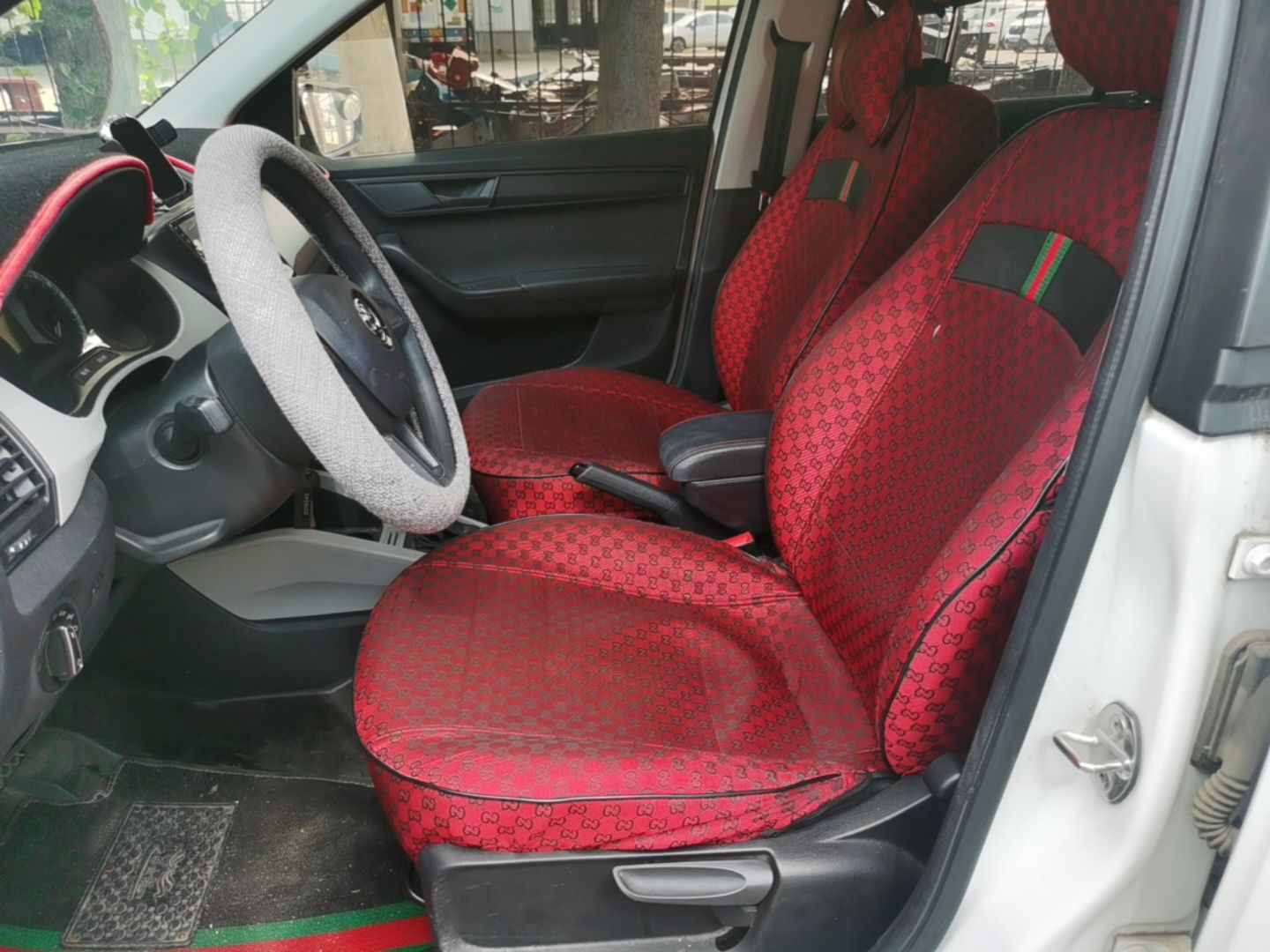 Interior delantero