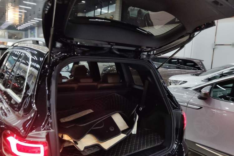 Used Mercedes-Benz GLB 2023 GLB 200 Fashion Model
