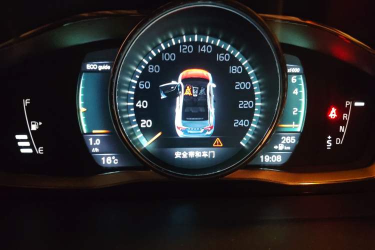 Used Volvo S60 2016 S60L T5 Intelligent Drive Edition Instrument Cluster