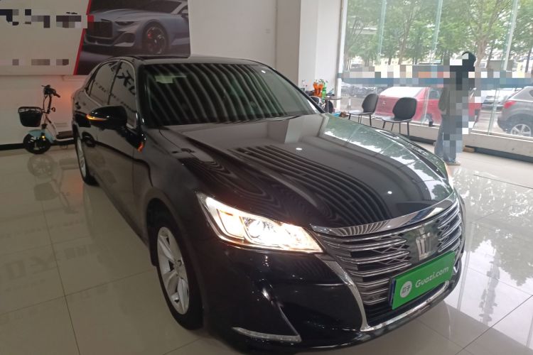 Used Toyota Crown 2015 2.5L Smart Edition
