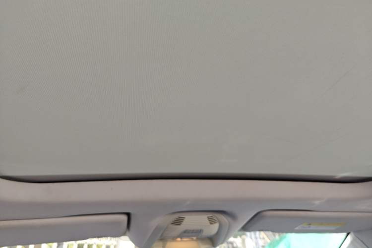 Used Peugeot 5008 2017 380THP 5-Seater Elite Edition Headliner