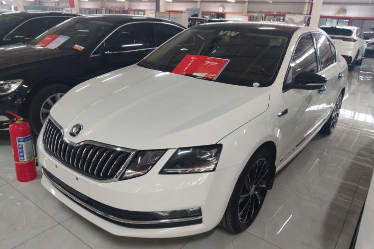 Used Skoda Octavia 2020 TSI280 DSG SmartDrive Luxury Edition