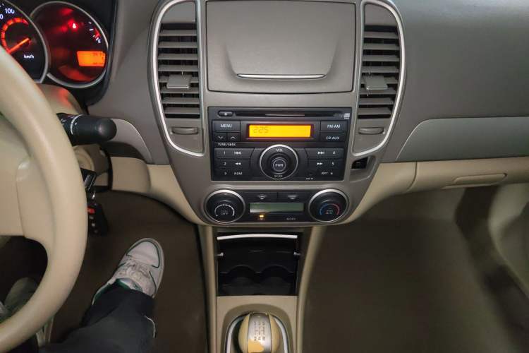 Used Nissan Sylphy 2012 Classic 1.6XE Manual Comfort Edition