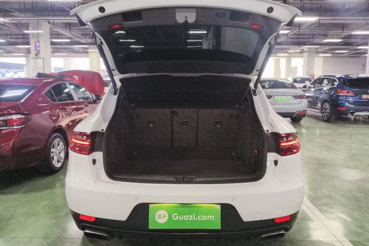 Used Porsche Macan 2017 Macan 2.0T
