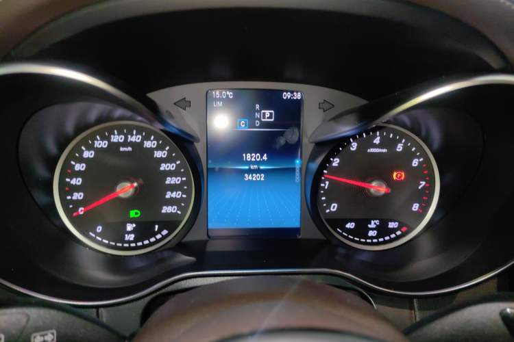 Used Mercedes-Benz GLC 2020 GLC 260 L 4MATIC Dynamic Model