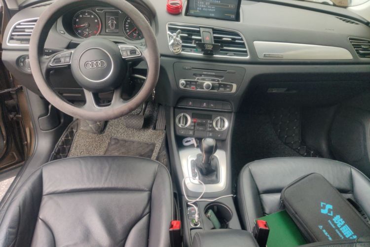 Used Audi Q3 2015 35 TFSI Comfort Model
