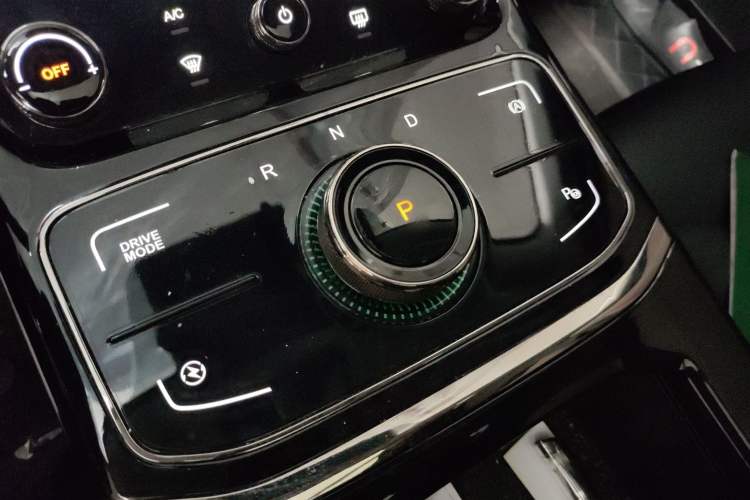 Used NETA U 2021 Pro 500 Lunar Edition Gear Lever