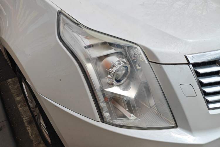 Used Cadillac SRX 2013 3.0L Elite Model
