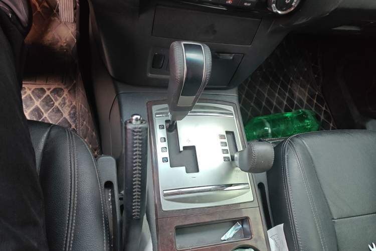 Used Mitsubishi Pajero 
