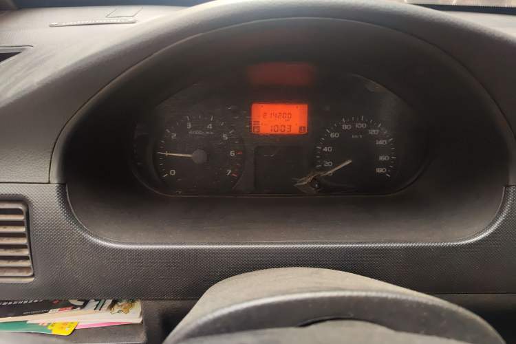 Used Wuling Rongguang 2011 1.2L Base Version