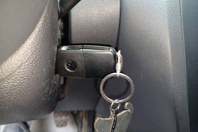 Used Volkswagen Sagitar 2014 Revised Version 1.4TSI Manual Luxury Edition Vehicle Key