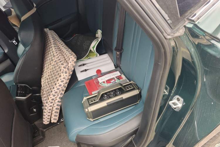 Used MG 7 2023 2.0T Automatic Hunter Luxury Edition Left Rear Seat