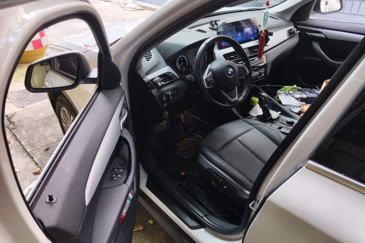 Used BMW X1 2019 sDrive20Li Leading Model Driver Seat