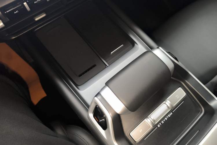 Used Deepal G318 2024 Four-Wheel Drive Comfort Edition
