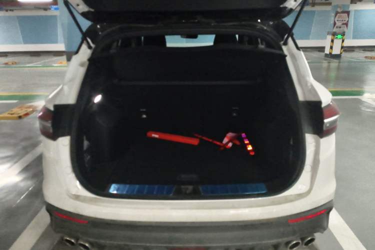 Used Geely Auto Coolray 2019 Sport Version 260T DCT Battle China VI Standard
