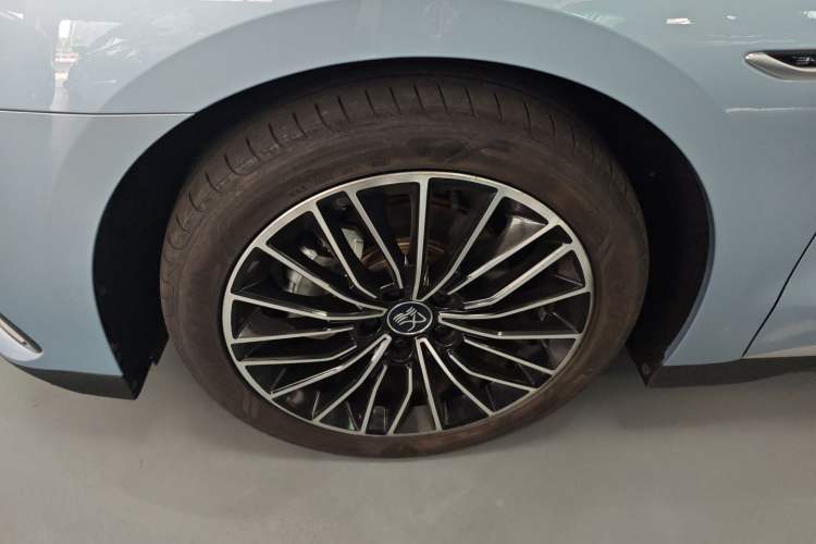 Used BYD Han 2023 DM-i Champion Edition 121KM Prestige Model