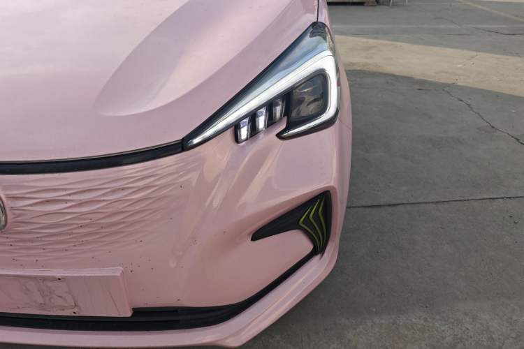 Used Oshan Benni E-Star 2023 Qingxin Edition Colorful Model Lithium Iron Phosphate