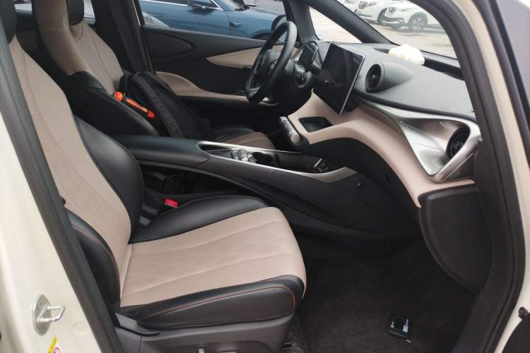 Used BYD Dolphin 2023 420 km Fashion Edition
