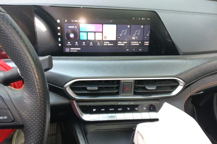 Used Changan UNI-T 2022 1.5T Luxury Edition
