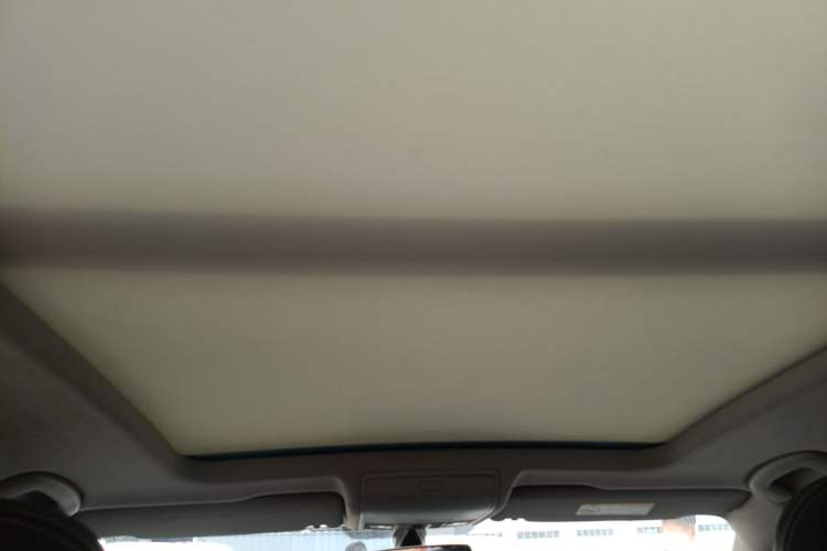 Used Volkswagen Tiguan L 2018 330TSI Automatic Two-Wheel Drive Luxury Edition
