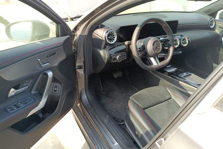 Used Mercedes-Benz A-Class 2025 A 200 L Fashion Model