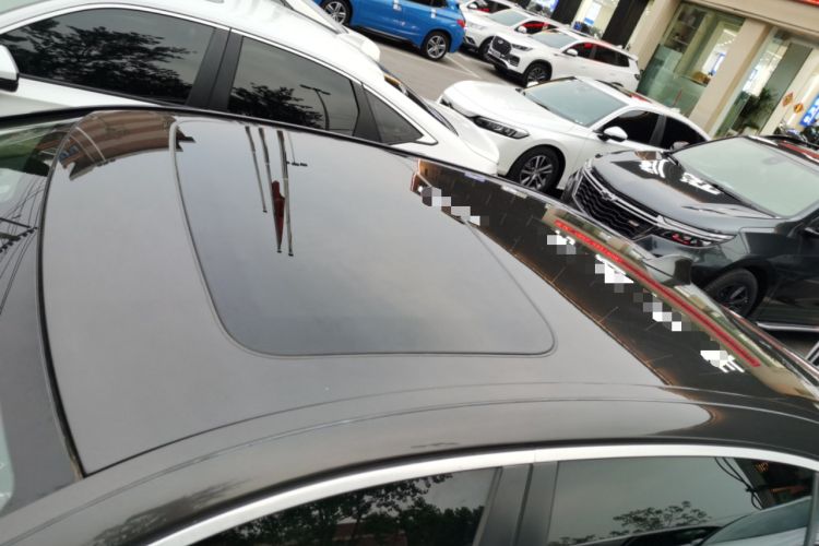 Used BMW 5 Series 2017 525Li Leading Model
