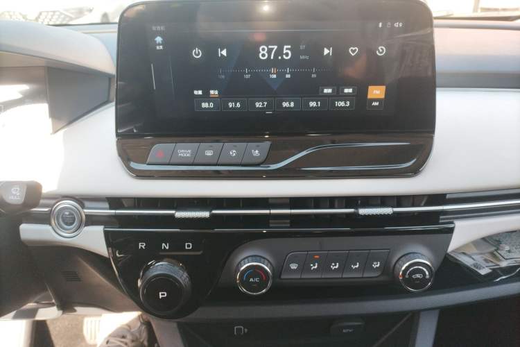 Used Bestune NAT 2023 PRO Comfortable Travel Battery-Swap Version 401km