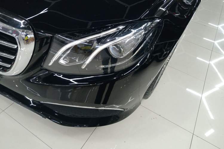 Used Mercedes-Benz E-Class 2019 Restyled E 300 L Sporty and Stylish Edition
