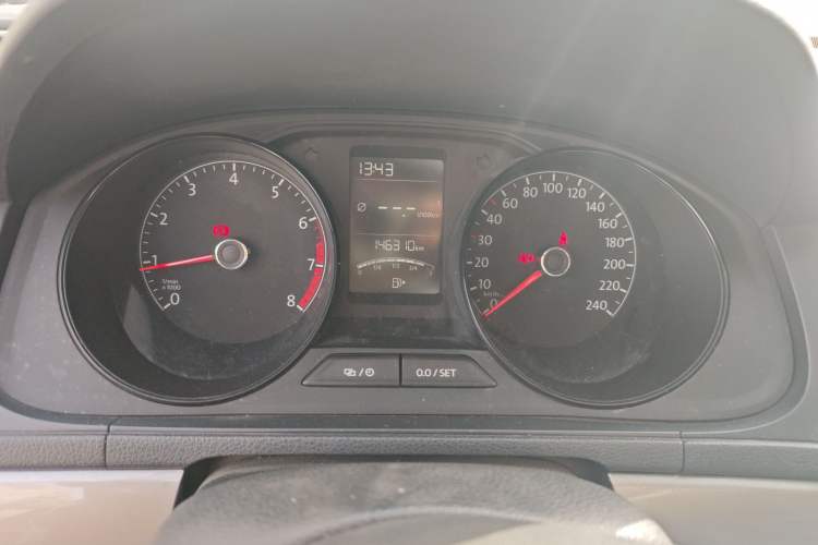 Used Volkswagen Lavida 2015 1.6L Manual Fashion Edition
