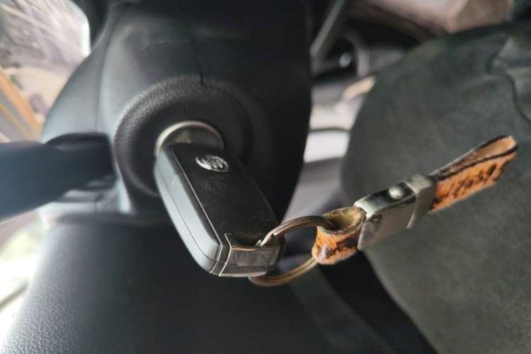 Used Buick Encore 2016 18T Automatic Two-Wheel Drive Urban Leading Edition