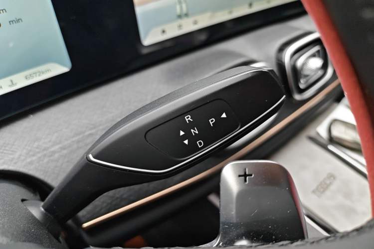 Used Chery Tiggo 9 2023 2.0T Automatic Two-Wheel Drive Luxury Edition 5 Seats