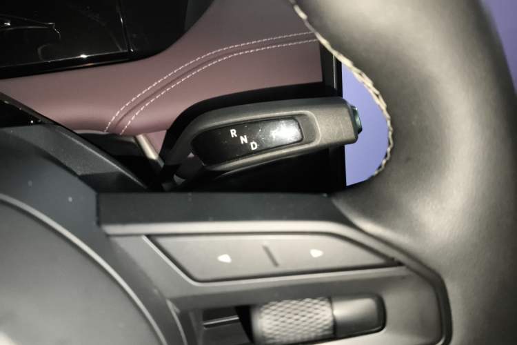 Used Xiaomi Auto SU7 2024 Rear-Drive Long-Range Intelligent Driving Version
