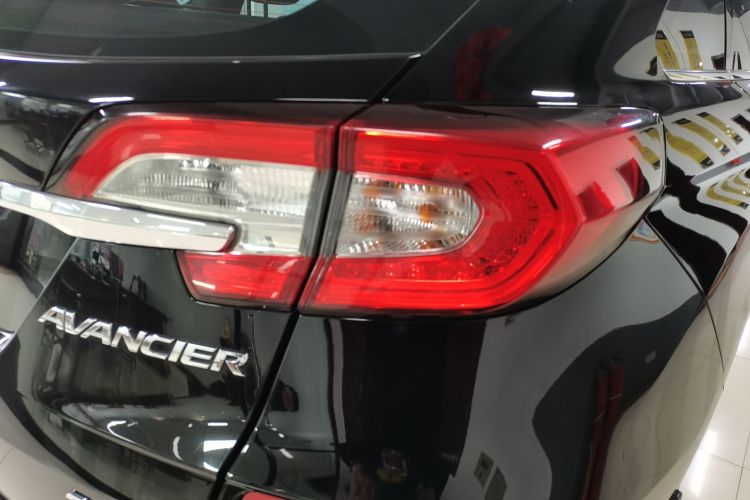 Used Honda Avancier 2017 240TURBO Two-Wheel Drive Comfort Version
