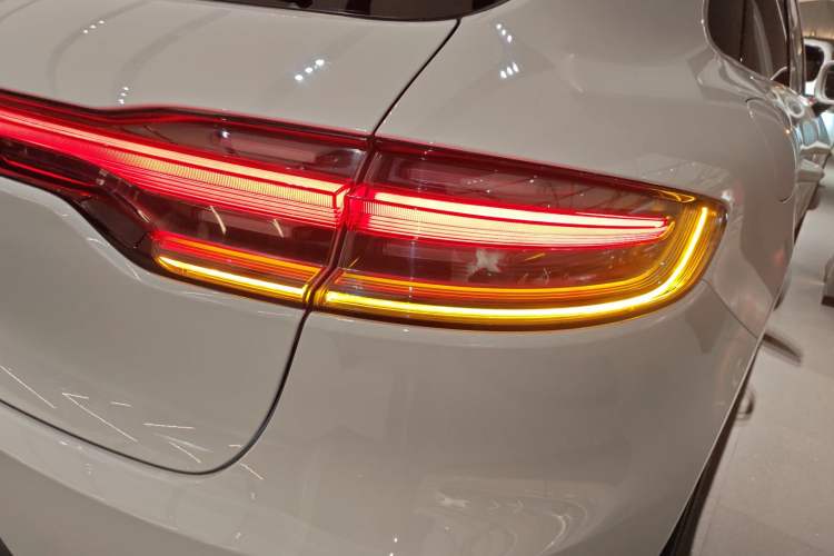 Used Porsche Macan 2018 Macan 2.0T